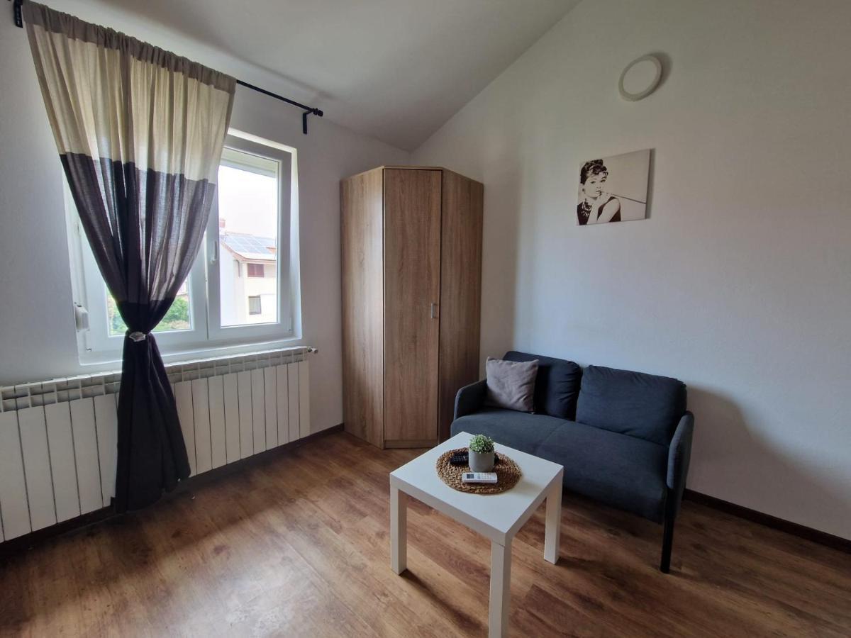 Apartments Luigi Umag Luaran gambar